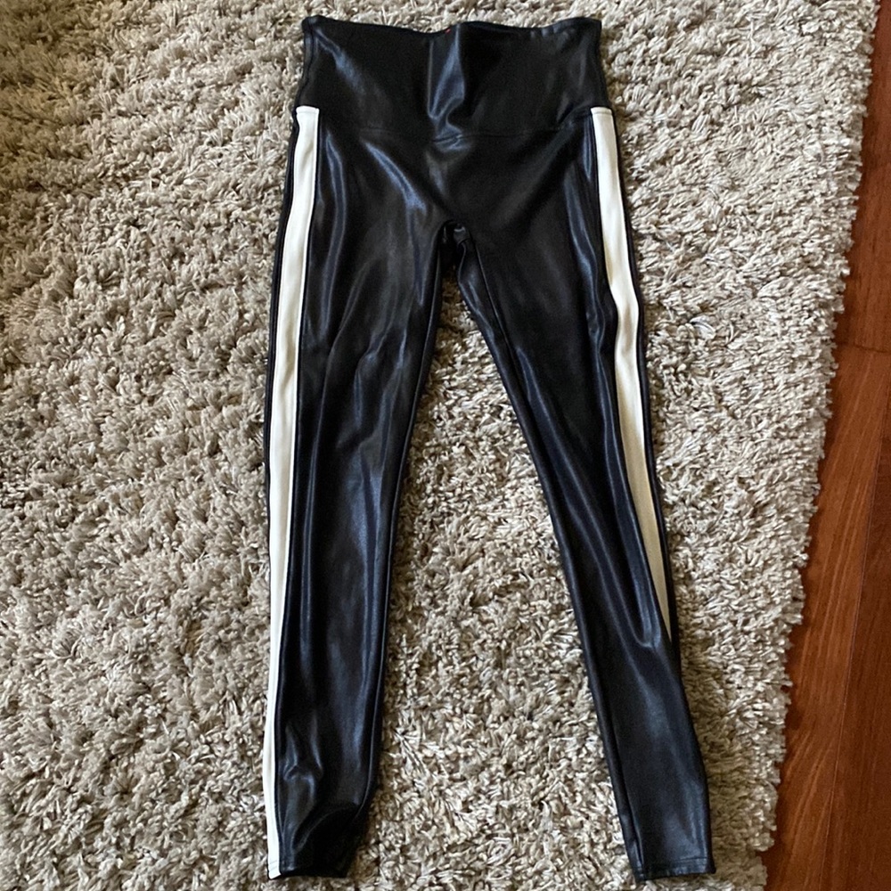 Spanx faux leather leggings -size large